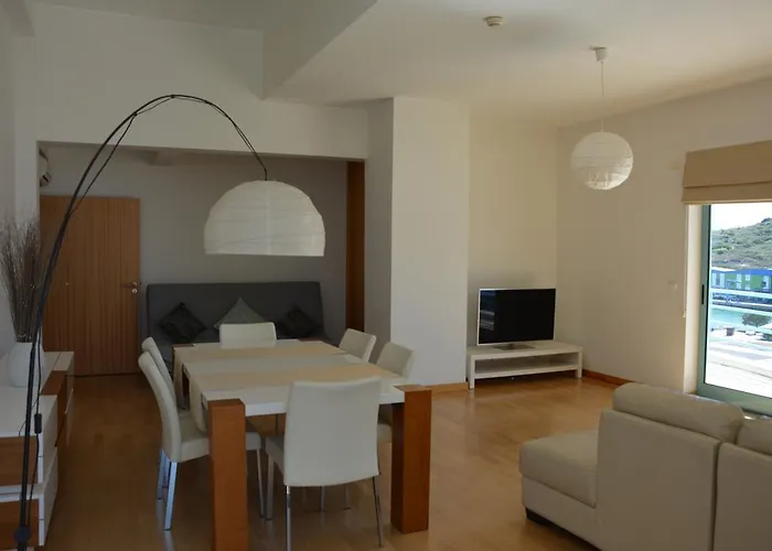 Penthouse Marina 公寓